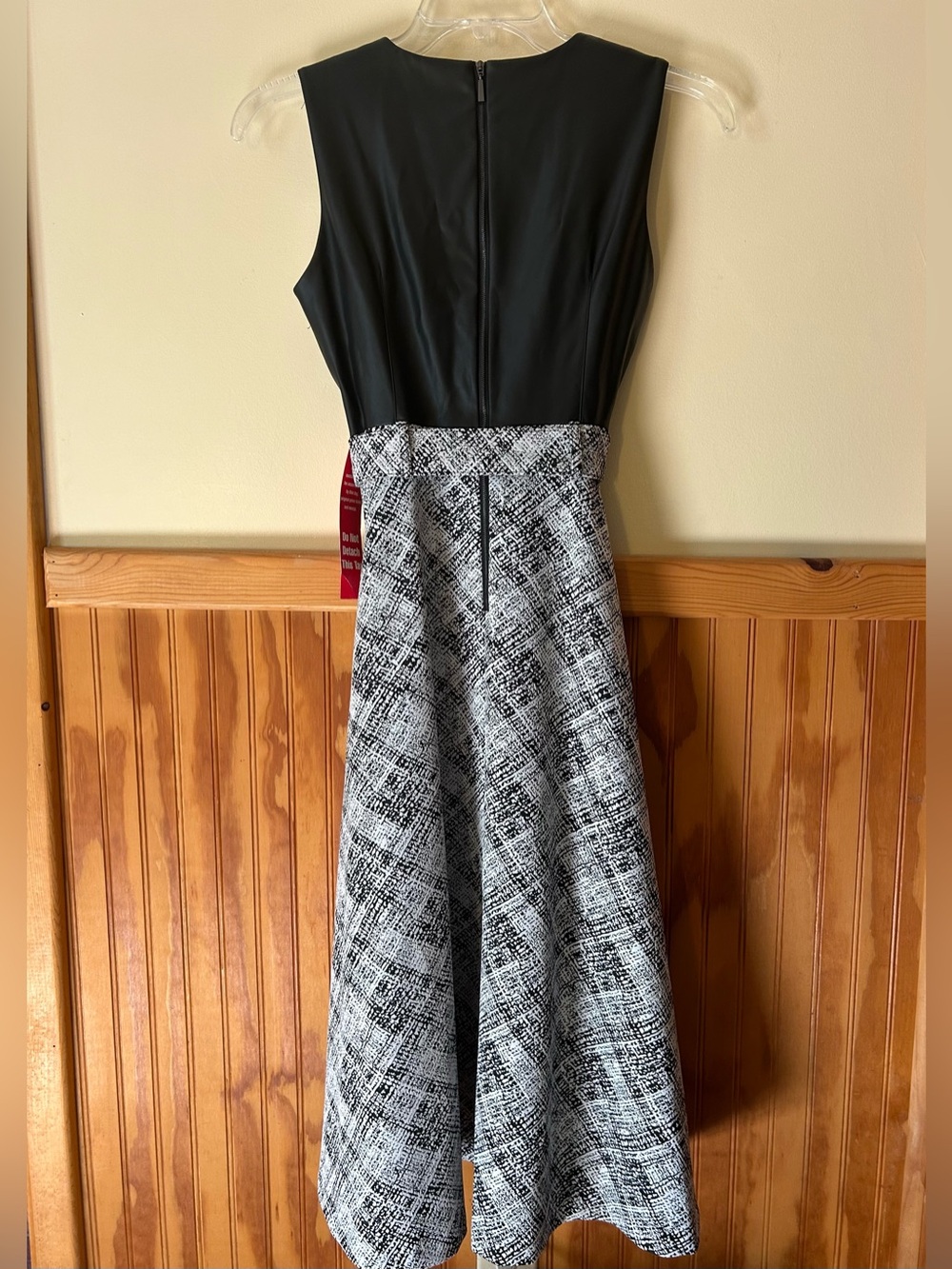 Calvin Klein Sleevless Black & White Fit-and-Flare Dress - Picture 4 of 5